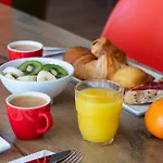 Ibis Chateau Hotel