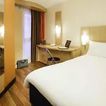 Hotel Ibis Chateau Versalles