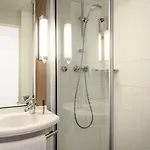 Ibis Chateau Hotel