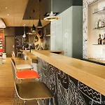Ibis Chateau 3*