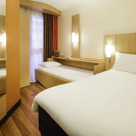 Szálloda Ibis Chateau