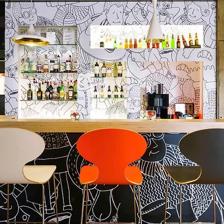 Ibis Chateau 3*