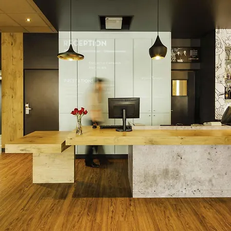 מלון Ibis Chateau