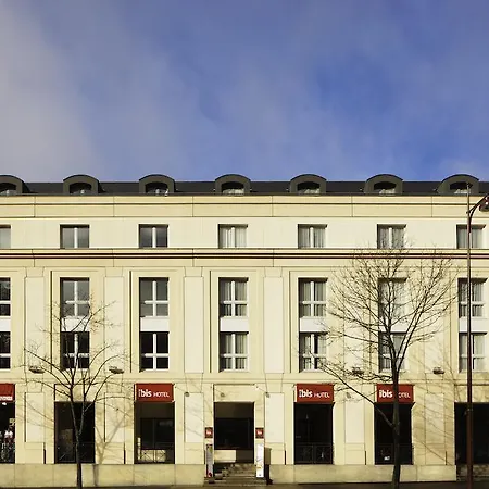 Hotel Ibis Chateau 3*