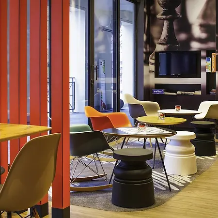 Ibis Château Hotel 3*