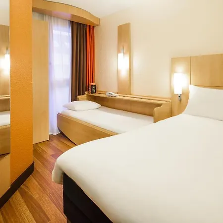 Szálloda Ibis Chateau