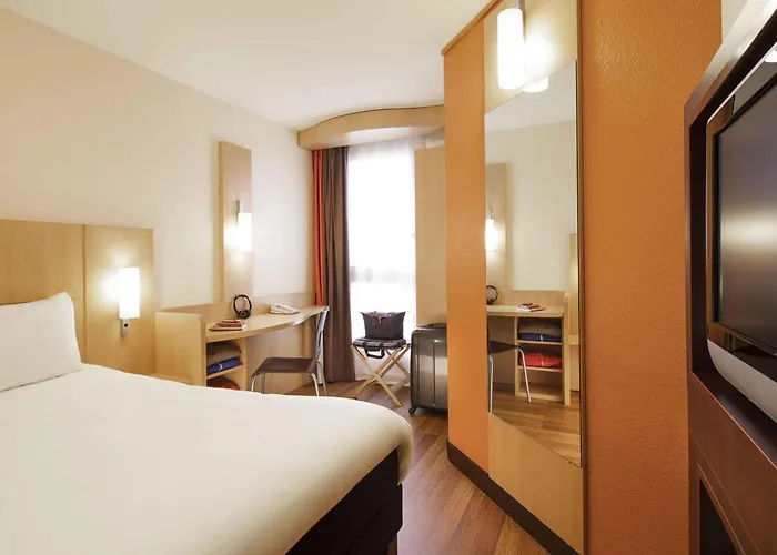 Ibis Chateau Hotell Versailles