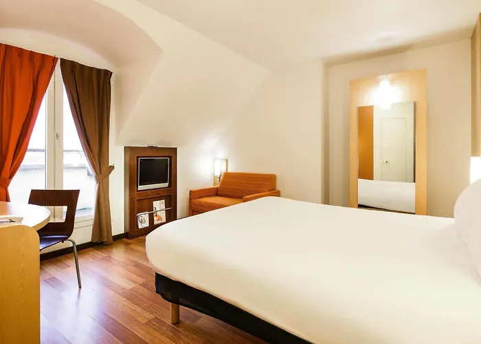 מלון Ibis Chateau ורסאי