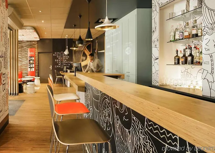 Ibis Chateau 3*