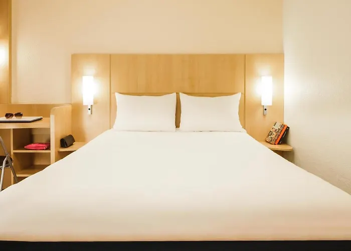 מלון Ibis Chateau